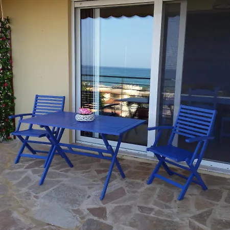 Rubini Homes Agia Marina  Exterior photo